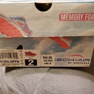 Sketchers girls sneakers
